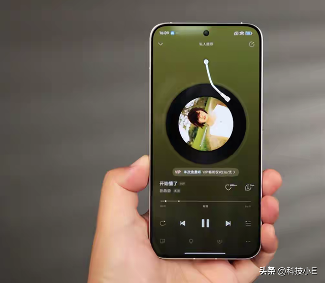 首销打破销量纪录，7410mAh+金属中框，这才是真香天玑9400+旗舰