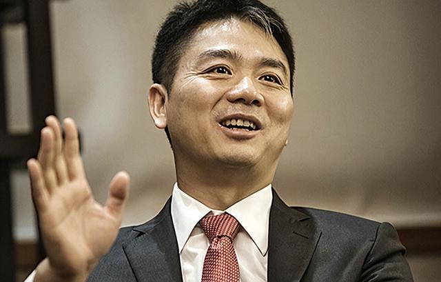 刘强东的两个妹妹：一个已经去世，一个有钱有颜	，陪在父母身边