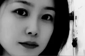 四川一女护士颜值爆棚走红网络！网友：看起来像李佩霞、更像明星图片