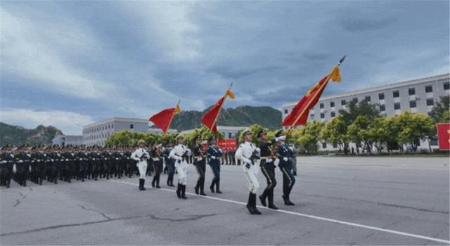 日本通告全球，别参加北京阅兵，否则别怪日方不客气？台退将大怒