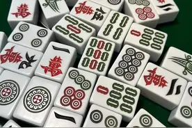 打麻将穿什么衣服最旺？老一辈的都这样说，打麻将衣服很重要！图片