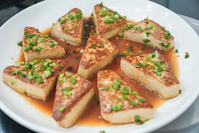 终于有人来说说这个有山有水的小城到底有多好吃了！