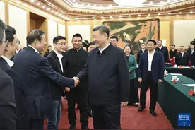 任正非、王兴兴、雷军等6位负责人先后发言！民营企业座谈会再次召开，释放重要信号图片