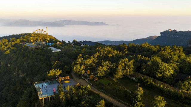 天上王城：​崮上王国 云中画卷