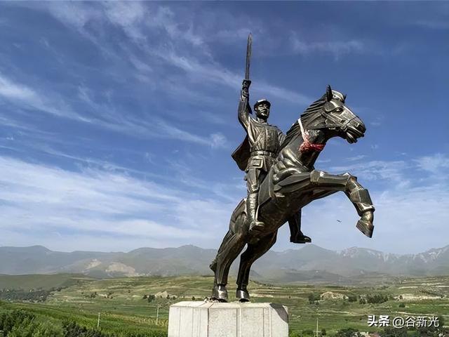 徒步30年，宁夏固原骂声里走出来的红色传承