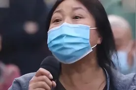 老小区加装电梯却遭一楼住户强烈反对。一楼：你走不下来跳下来呀图片