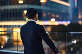 40岁才明白的生存之道：很脏，但很现实图片