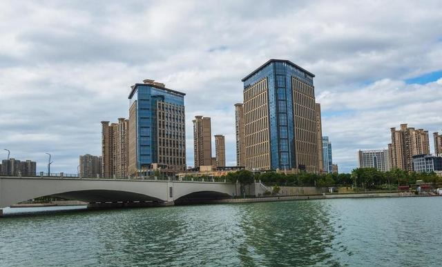 刚从昆明回来，真心建议：别随便去昆明，除非你做好这些准备