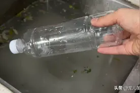 洗碗池下水道，不管有多堵，教你一招，立马疏通，不花一分钱图片
