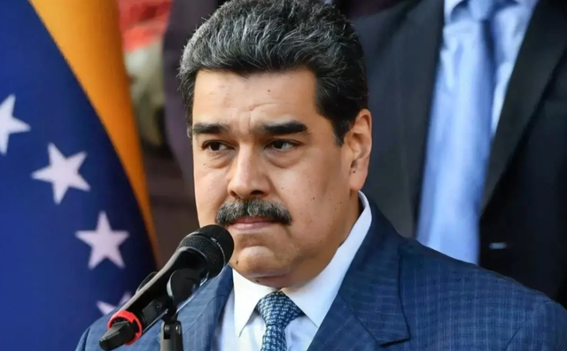 美军1.5万兵力压境委内瑞拉，大战或将很快打响