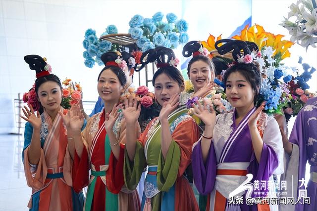 清明文旅添新意 代王府演艺亮相大同南站 古风迎宾暖客心