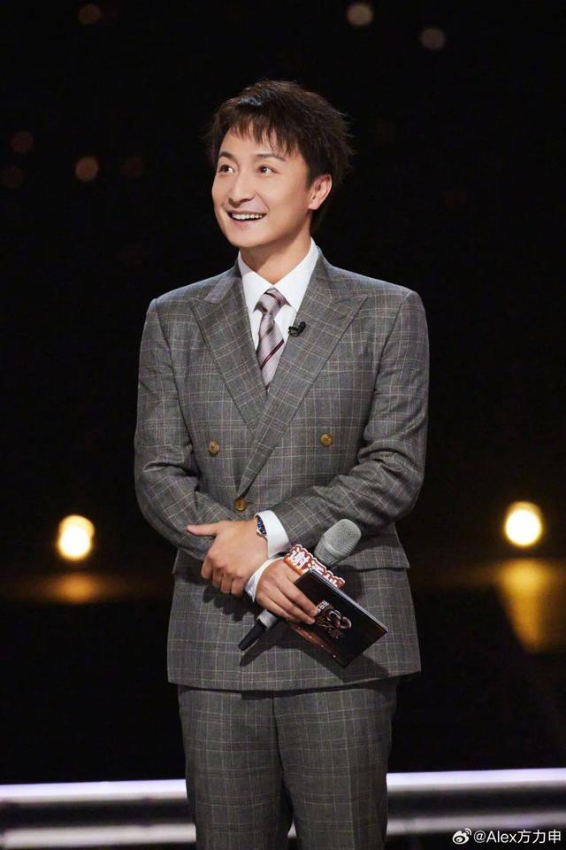 就在今天！8.10日！游泳传来全红婵、潘展乐、方力申、张雨霏消息