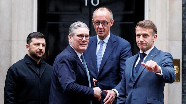 特朗普逼泽连斯基 泽连斯基默念拖字诀