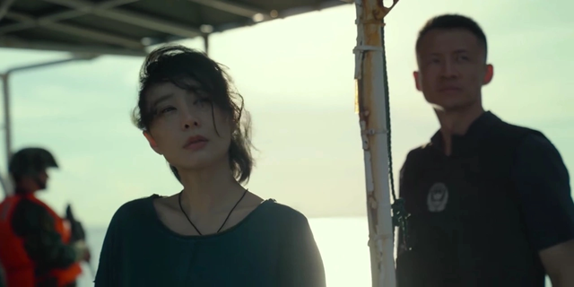 震撼！《重影》12集大结局：秦虹被捕，马伟成被判20年，张妍自尽