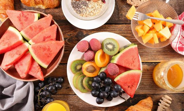 甲流凶猛！李兰娟强调：少吃橘子	，多吃5样，给免疫力“加满油”