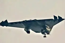 外媒惊呼歼-36实力，从单一到全能，将重新定义空战图片