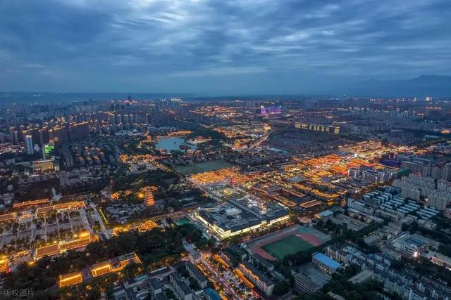 中国历史最悠久的古都，曾是世界最发达的城市，到处都是旅游资源