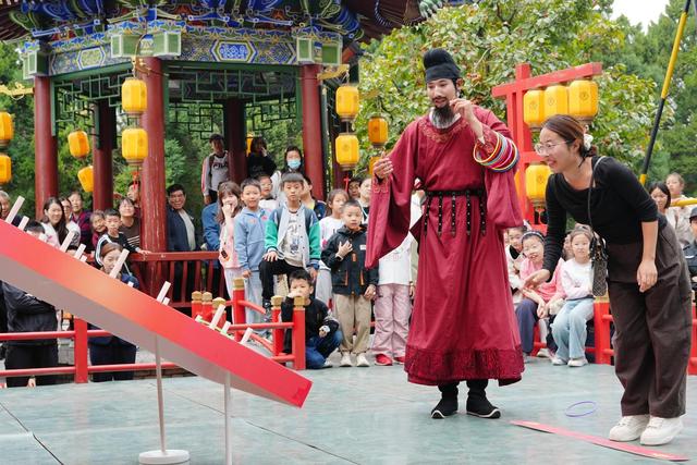 陕西华清宫： “双节”体验升级 文旅融合添彩