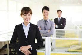 银行网点运营主管那么累？为啥你还要干，图什么？图片