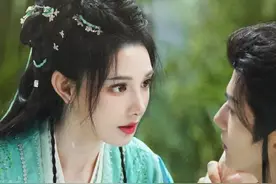 新剧：彭小冉 曾舜晞 鞠婧祎 陈都灵 郑业成 李一桐 徐若晗 周柯宇 王雷图片