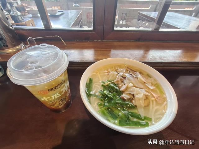3000元玩转云南之徒步日，翠湖、陆军讲武堂、云大、世博园、老街