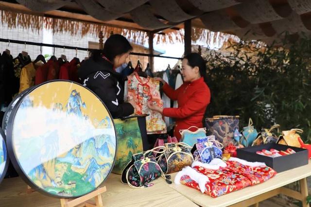 “钢城醒春季”来了！来钢城感受充满田园野趣的“春日派对”吧~