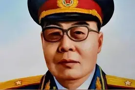 开国将军张力雄：“光荣在党九十二年”！此人可能超过他图片
