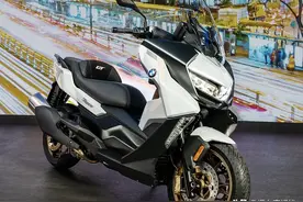 新车｜85900元起，新款宝马C 400 GT上市，增大屏/ 迎宾灯/ABS Pro等图片