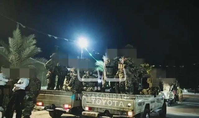 8个师一夜之间撤干净，700人阵亡，以军空投，叙利亚被朱拉尼分裂