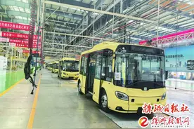 无人驾驶巴士本月底亮相职教城，可手机预约图片
