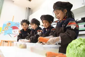 广平：萌娃巧手做美食 快乐迎“立冬”图片