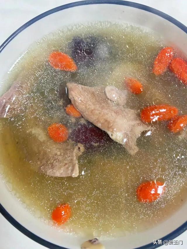 羊菌肚煲花胶西洋参 2026年羊肚菌加花胶煲汤 羊菌肚煲花胶西洋参 2026年羊肚菌加花胶煲汤