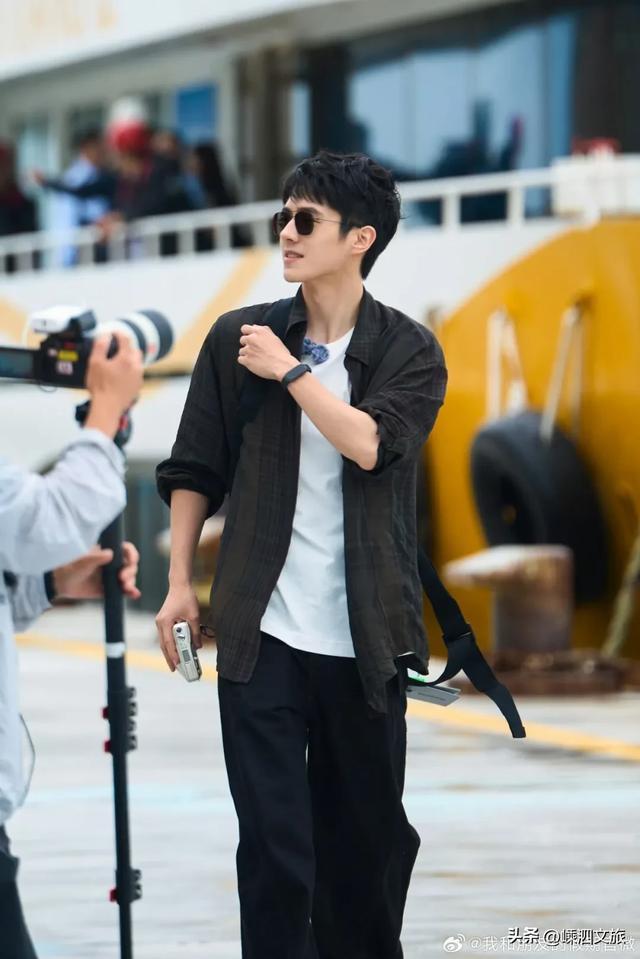 董子健、刘昊然嵊泗综艺上线！快来嵊泗解锁朋友的假期！