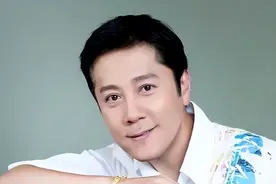 从春晚常客到简陋商演，毛宁和蔡国庆的现状，印证了刘德华的话图片