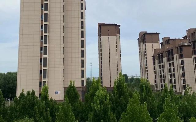 专家再次预测中国房价走势	，大概率又是对的，建议提前做好准备
