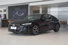 EA888发动机，车长加长74mm，三联屏，个性化签名灯光，年轻人的A5L!图片