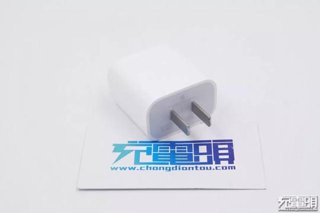 苹果40W动态快充登场，一览往年苹果PD快充低压MOS用料