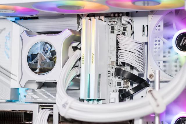 无法拒却的性价比，英特尔Ultra7 265K处理器+Z890主板装机实测