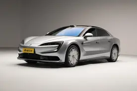 新车 | 综合续航可达1000公里，配数字底盘，仰望U7 PHEV实拍图片