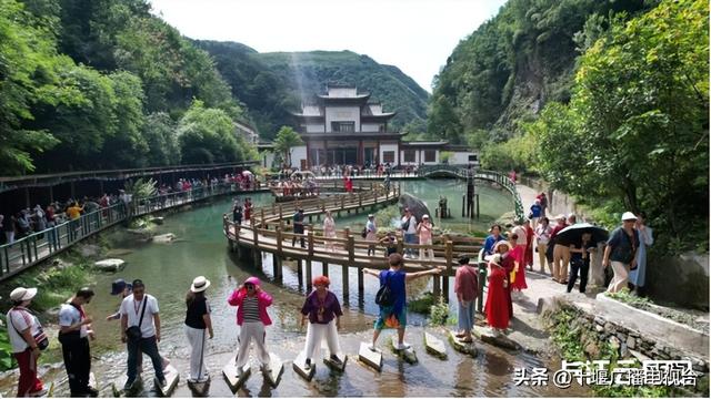 万人专列再“打卡”十堰！“快进慢游”串起仙山秀水