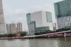 男人最大的悲哀不是穷，而是到了四五十岁，面临这两种人生困境图片