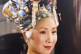 盂兰盆会上发生了什么，毗蓝婆菩萨隐居300年？成最神秘诡异大神图片