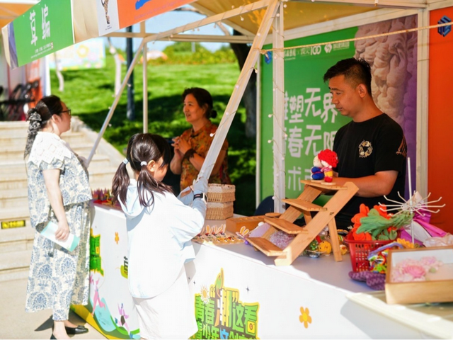 周末玩个够！雕塑手作、草坪live、创意市集……精彩不重样！