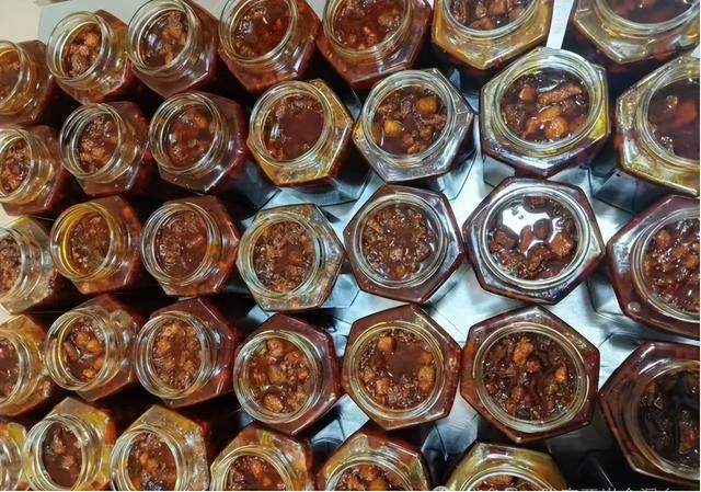 五一走进两当，追寻红色记忆