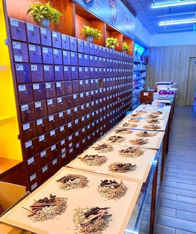 比黄金还贵！1公斤卖165万，之前在农村被当成垃圾，为何现在暴涨