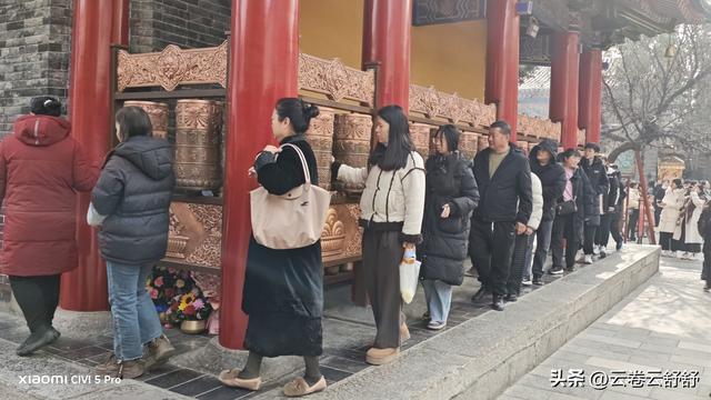 墙角旮旯广仁寺 巷子深处人如织