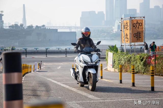 迎着阳光 向着南山 与鸿150S奔跑在城市和山野之间