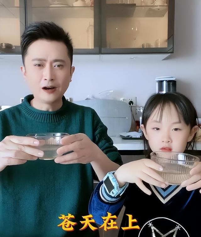 张蕾担心的事发生，杨帆患绝症传闻真相大白，白岩松一个字没说错