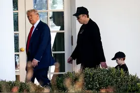 美国要对中国动手，绝密作战计划被马斯克看到？特朗普紧急辟谣图片