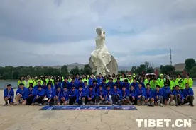 【香港青少年走“两路”】行走黄河湿地，品读华蜂故事图片